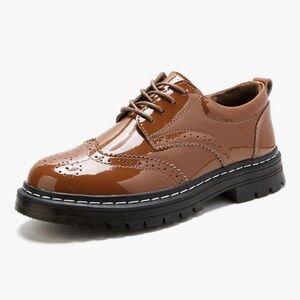 NWT Faux Doc Marten Patent Leather Lug Sole Oxfords